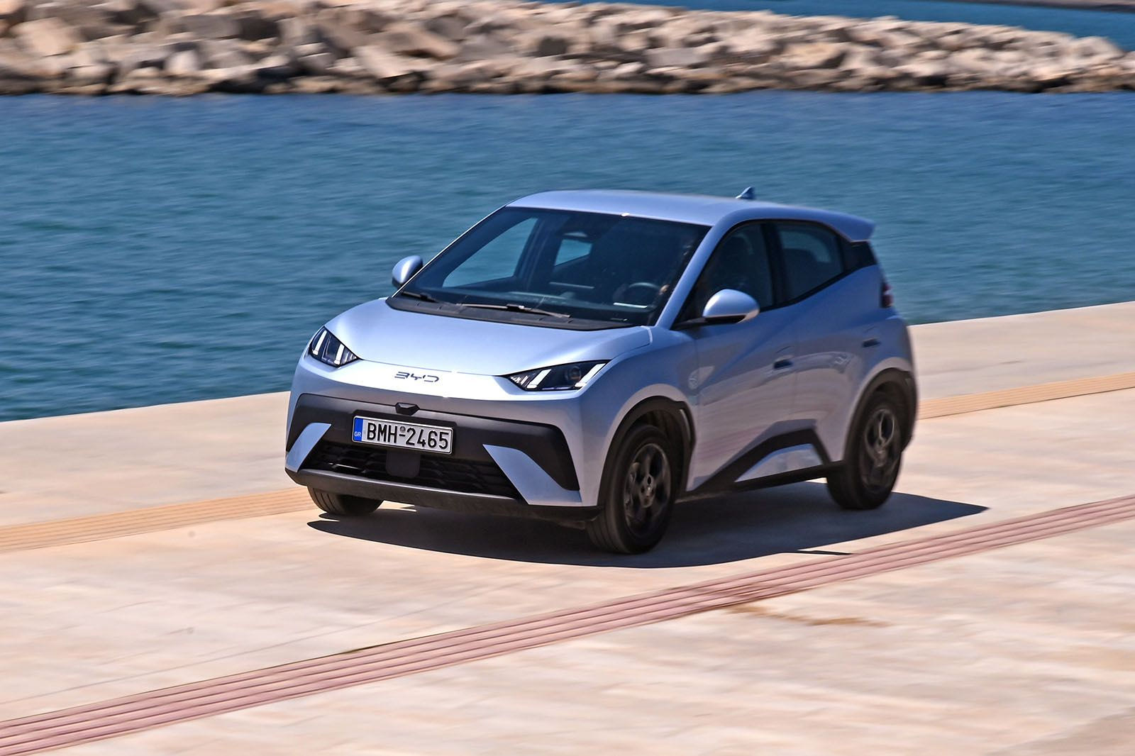 Δοκιμή του BYD Dolphin Surf, του ηλεκτρικού πόλης με τιμή κάτω από 20 χιλιάδες