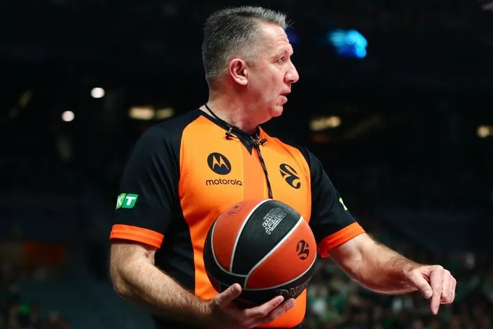 EuroLeague Final Four 2026: Οι διαιτητές του ημιτελικού του Ολυμπιακού με τη Φενέρμπαχτσε