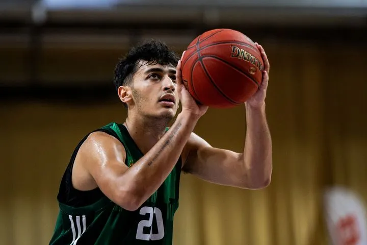 Ο Αλέξανδρος Σαμοντούροβ μετακομίζει στο NCAA: Συμφώνησε με το Νορθ Καρολάινα