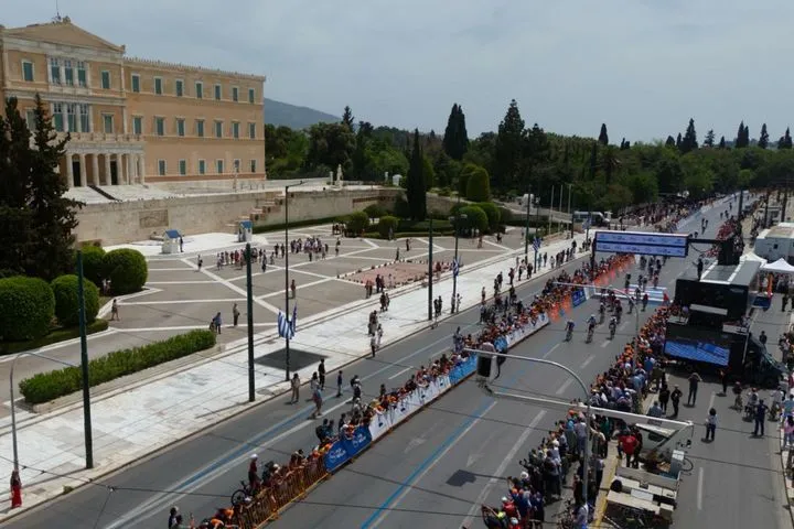 ΔΕΗ Tour of Hellas 2026: Eντυπωσιακός τερματισμός στο Σύνταγμα με νικητή τον Τσέχο Γέζεκ