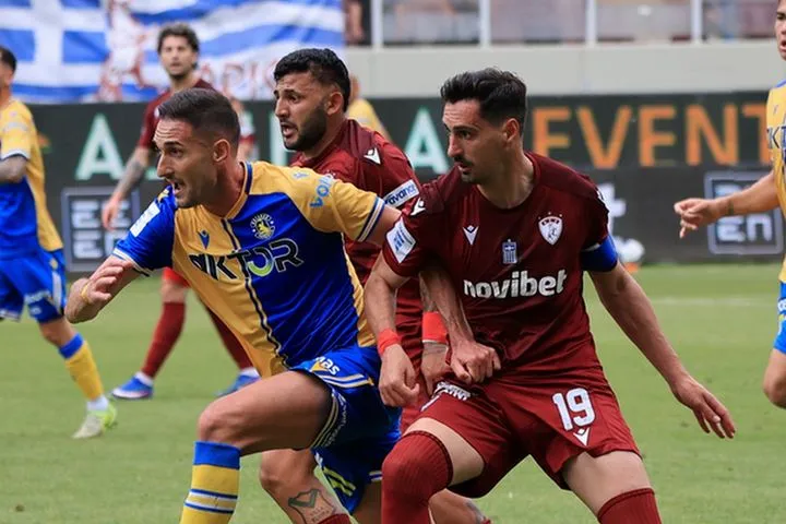 Stoiximan Super League: Τι ισχύει με τις ισοβαθμίες των τριών τελευταίτων των playouts