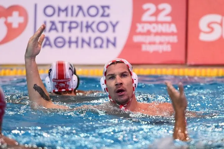 Τα highlights από τη νίκη του Ολυμπιακού επί του Παναθηναϊκού στον πρώτο τελικό της Waterpolo League Ανδρών
