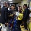 ΑΕΚ: Οι πανηγυρισμοί με το τρόπαιο στα αποδυτήρια