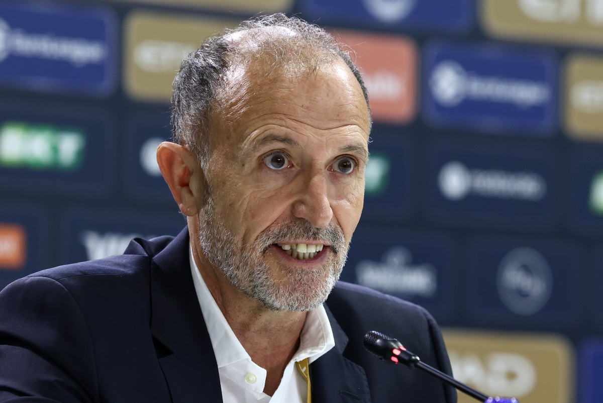 Ο CEO της EuroLeague, Τσους Μπουένο, για το NBA Europe: “Πρέπει να είναι μία συμφωνία που θα λειτουργεί και για τους δύο”                                          Ο CEO της EuroLeague, Τσους Μπουένο, για το NBA Europe: “Πρέπει να είναι μία συμφωνία που θα λειτουργεί και για τους δύο”