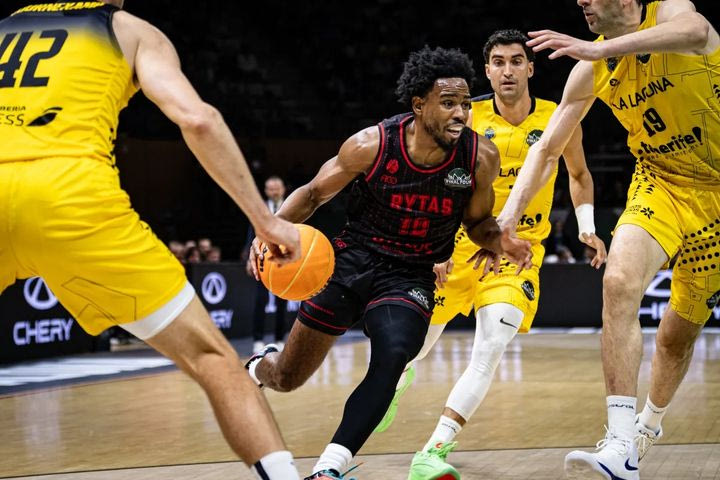Ρίτας – Τενερίφη 87-69: Λιθουανική κυριαρχία με σούπερ Χάρντινγκ και τελικός για την ομάδα του Ζιμπένας