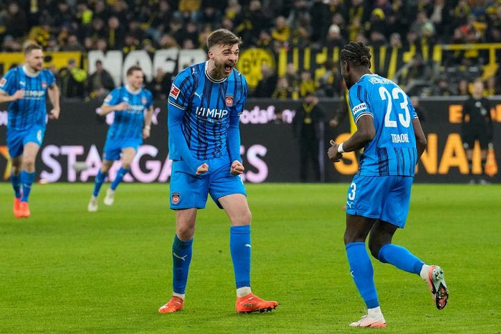 Bundesliga: Διπλό παραμονής για τη Χάιντενχαϊμ, νίκες για Αμβούργο και Ουνιόν Βερολίνου