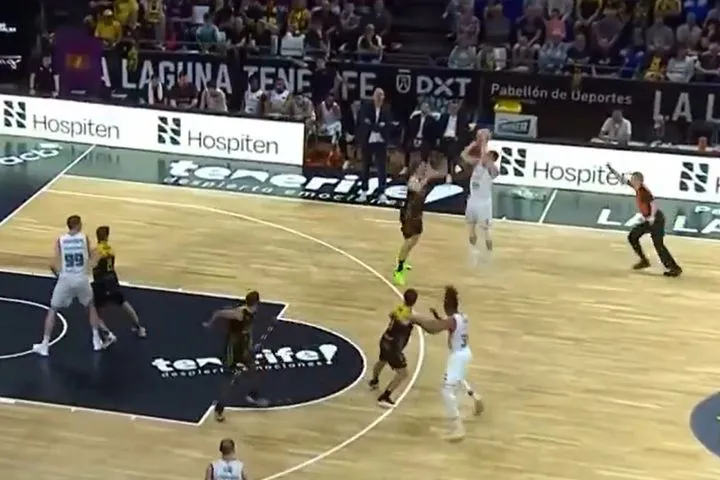Τενερίφη – Ανδόρρα 89-90: Ο Κούριτς ξέρανε με buzzer-beater τρίποντο τους γηπεδούχους πριν το Final Four του BCL