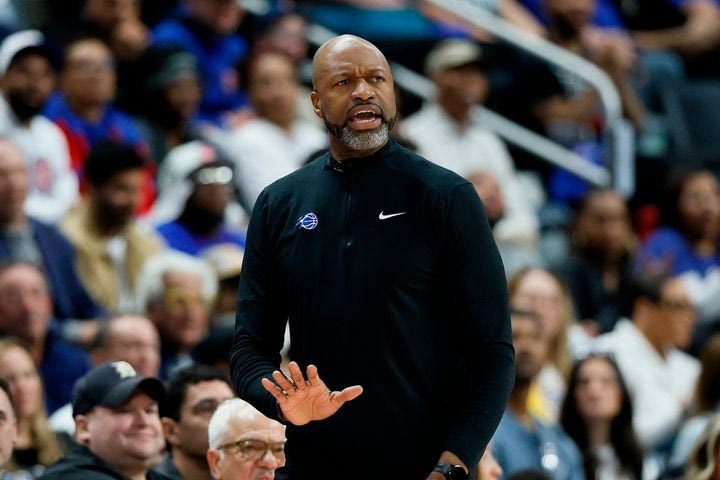 NBA: Απολύθηκε ο Τζαμάλ Μόσλι από τους Ορλάντο Μάτζικ μετά τον αποκλεισμό στα playoffs