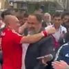 Νότιγχαμ Φόρεστ: Αποθέωση στον Βαγγέλη Μαρινάκη από τους οπαδούς μετά το μεγάλο διπλό στο Στάμφορντ Μπριτζ