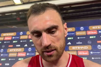 Ο Νίκολα Μιλουτίνοβ στο SPORT24: “Απόψε δείξαμε τι ομάδα είμαστε, έχουμε ένα βήμα ακόμη μπροστά μας”