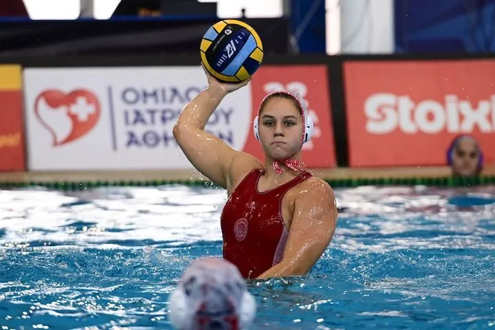 Waterpolo League γυναικών: Ο Ολυμπιακός νίκησε τον Εθνικό και έκανε το πρώτο βήμα για την πρόκριση στους τελικούς του πρωταθλήματος