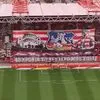 Ολυμπιακός: Το εντυπωσιακό κορεό των φίλων των ερυθρόλευκων πριν τη σέντρα του ντέρμπι με τον ΠΑΟΚ