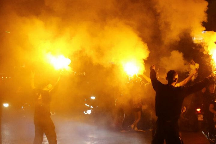 ΑΕΚ: Χαμός έξω από την Allwyn Arena, το πάρτι συνεχίστηκε σε ξέφρενους ρυθμούς