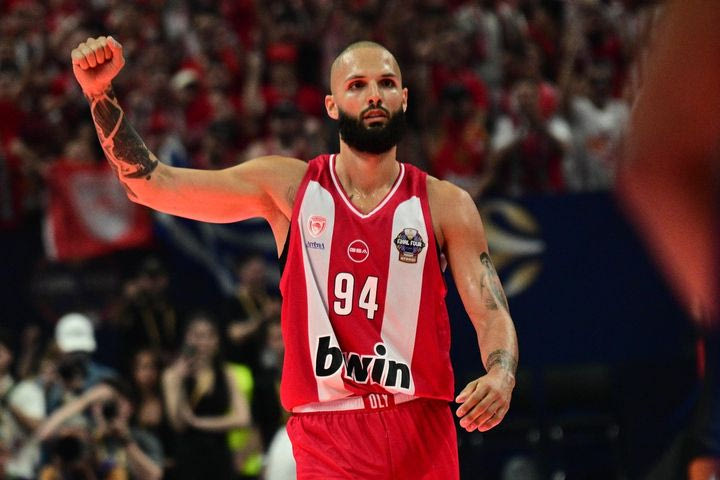 EuroLeague Final Four 2026: Ο Ολυμπιακός θα γίνει η έβδομη ομάδα που παίζει τελικό στη χώρα της, ποιες το κατέκτησαν