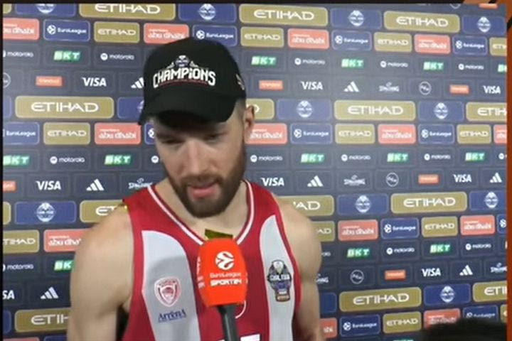 Ο Άλεκ Πίτερς στο SPORT24: “Όταν είδαμε το ταλέντο και τη χημεία μας, είπαμε ότι είναι η χρονιά μας”