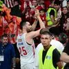 Ο Άλεκ Πίτερς