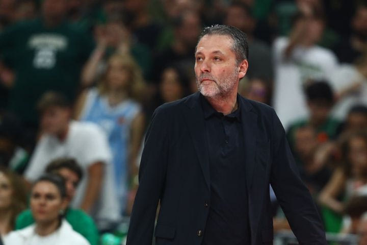 Σερέλης για τα τρίποντα στο τέλος του παιχνιδιού: “Δεν υπήρχε κάποια ειδική εντολή, αλλά ήταν πολύ ελεύθερα τα σουτ που κάναμε”
