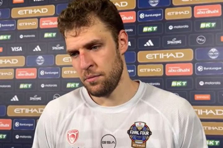 Ο Σάσα Βεζένκοβ στο SPORT24: “Έχουμε περάσει πολλά τα τελευταία χρόνια για να ξέρουμε πότε να χαρούμε – Να παίξουμε την ίδια άμυνα στον τελικό”