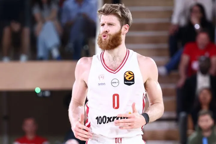 Ολυμπιακός: Για πρώτη φορά σε Final Four με σκούπα σε σειρά best-of-five
