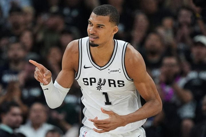 NBA: Καμία περαιτέρω ποινή για τον Γουεμπανιαμά, κανονικά στο Game 5 απέναντι στους Τίμπεργουλβς