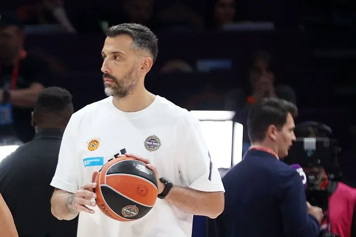 Παναθηναϊκός AKTOR: Ο Σίμτσακ θα παραμείνει στο τεχνικό επιτελείο του Ομπράντοβιτς