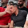 Ολυμπιακός: Ο Λευτέρης Πετρούνιας και ο Γιάννης Τσιμιτσέλης στις κερκίδες του ΣΕΦ για το Game 3 των αιωνίων