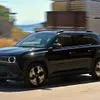 Οδηγούμε το νέο Renault 4 E-Tech με τους 150 ίππους, όπου το “χθες” είναι συνεπές στο ραντεβού του με το “αύριο”