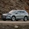 BYD Seal U DM-i: Οδηγούμε μια από τις SUV προτάσεις της αγοράς, που δεν περνάει απαρατήρητη με τη μπαταρία των 26,6 kWh