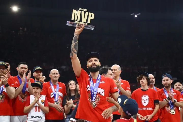 Ο Εβάν Φουρνιέ MVP των τελικών της Stoiximan GBL: Οι εξωπραγματικοί μέσοι όροι του