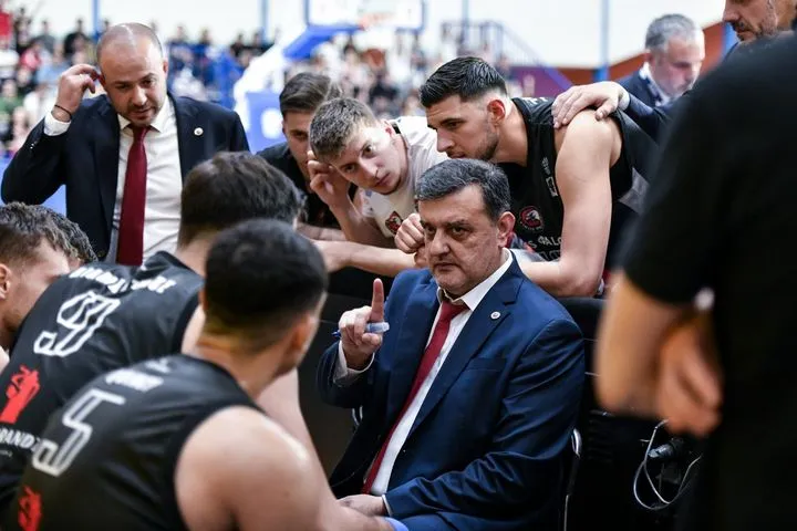 Βίκος Ιωαννίνων: Συνεχίζει με Γιαπλέ και στη Stoiximan GBL