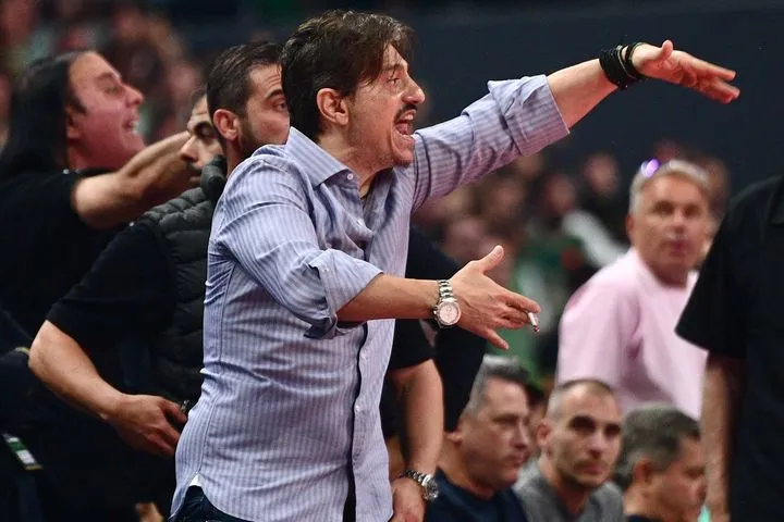 Γιαννακόπουλος: “Ο Μπαρτζώκας απολαμβάνει ακατανόητης ασυλίας”