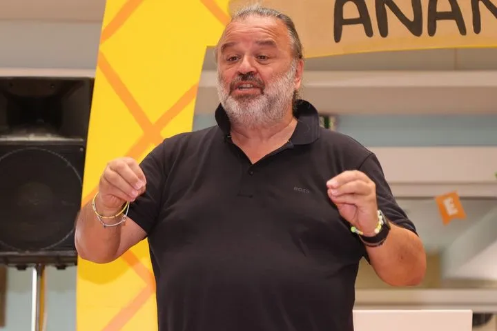 Ηλιόπουλος: "Πήραμε απέναντι σε όλους και σε όλα το πιο καθαρό πρωτάθλημα των τελευταίων δεκαετιών"