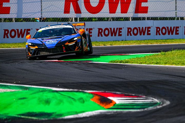 Βάθρο για τον Δημήτρη Παπαναστασίου στο McLaren Trophy Europe