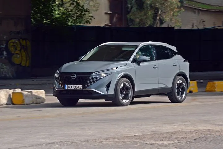 Το Nissan Qashqai συνεχίζει την εξέλιξη στα υβριδικά συστήματα κίνησης