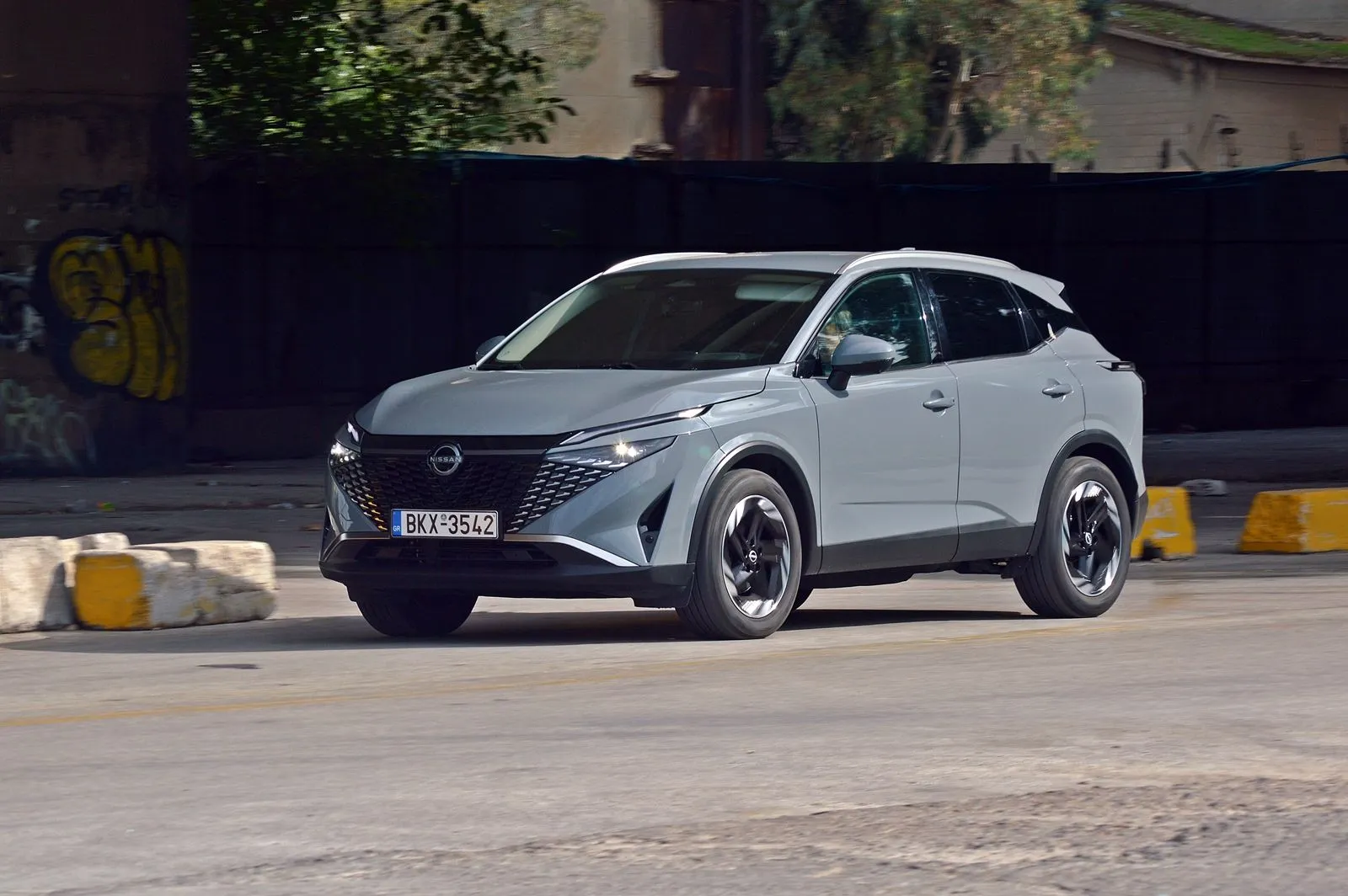 Το Nissan Qashqai συνεχίζει την εξέλιξη στα υβριδικά συστήματα κίνησης