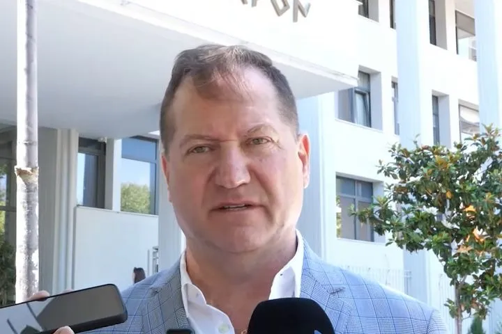 Ο Αχιλλέας Νταβέλης κατέθεσε μηνυτήρια αναφορά για απόπειρα ανθρωποκτονίας