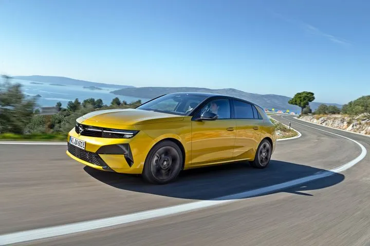 Διαθέσιμο για παραγγελία στην Ελλάδα το νέο Opel Astra και με diesel κινητήρα 130 ίππων- Από 24.900 ευρώ
