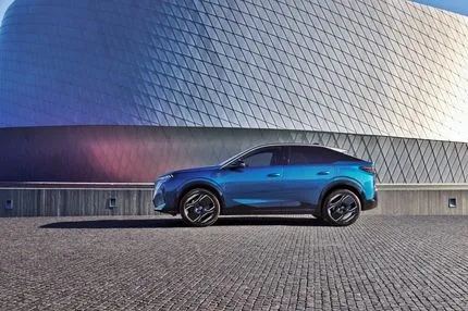 Με το Peugeot Now! όλοι βρίσκουν το Peugeot που τους ταιριάζει σε ειδική τιμή και με όφελος έως και 3.400 ευρώ