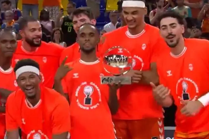 Βαλένθια: Ο Μοντέρο αναδείχθηκε MVP των τελικών στην Ισπανία
