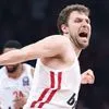 Ολυμπιακός: Μετά την κατάκτηση της EuroLeague, ο Σάσα Βεζένκοβ πήρε και το μεταπτυχιακό του
