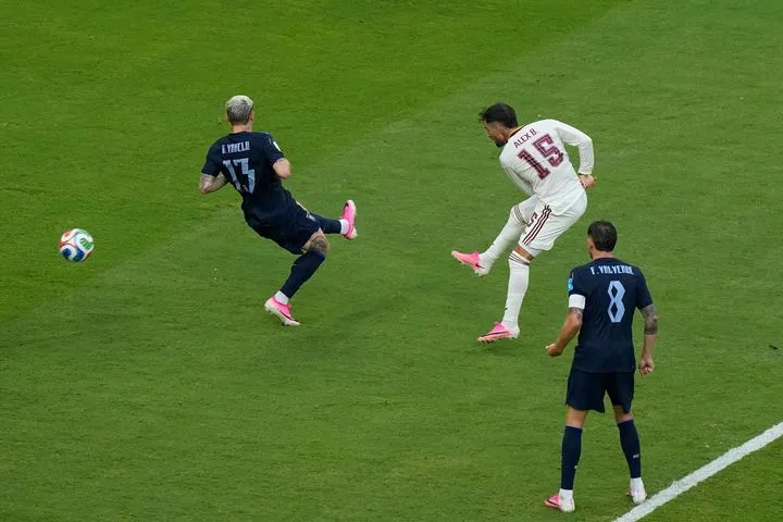 Τραγικό λάθος του Μουσλέρα και 1-0 η Ισπανία με τον Μπαένα