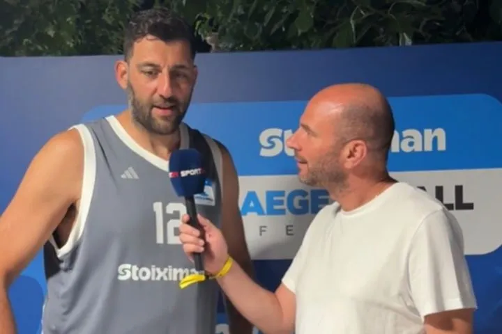 Ο Γιάννης Μπουρούσης στο SPORT24: “Η Κανέλλα ήταν μία κυρία με κεφαλαίο “Κ”, πολύ θλιβερή η απώλειά της”