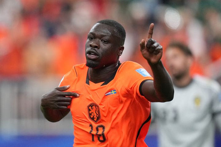 Ολλανδία – Σουηδία 5-1: Οι Οράνιε ήταν ασταμάτητοι και διέλυσαν τους Σκανδιναβούς με κορυφαίους Μπρόμπεϊ – Χάκπο