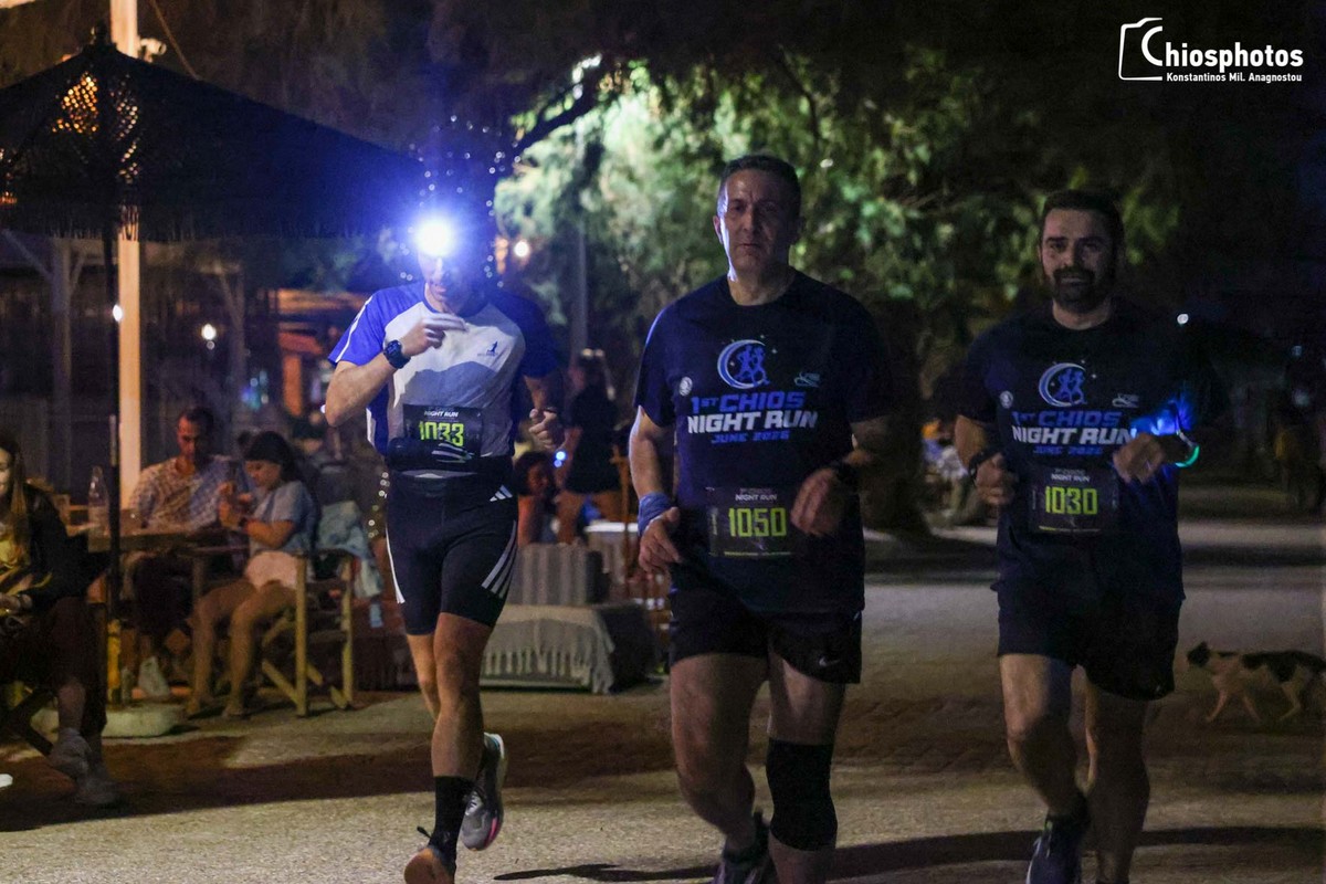 Η Χίος έτρεξε κάτω από τα αστέρια: Με επιτυχία ο 1ος νυχτερινός αγώνας δρόμου στην Κώμη