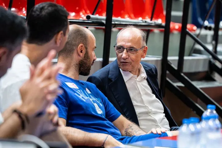 Εθνική Ανδρών: Χωρίς Καλαϊτζάκη στο παράθυρο, στην προπόνηση ο Λιόλιος
