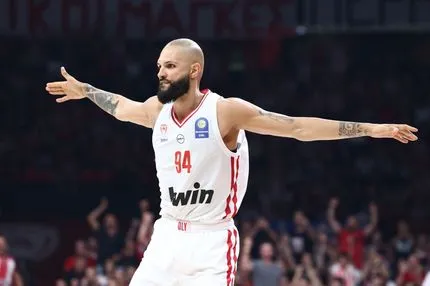 Η μαγική εμφάνισή του Εβάν Φουρνιέ στο Game 5 κόντρα στον Παναθηναϊκό AKTOR