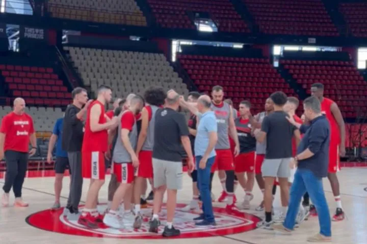 Με τους Παναγιώτη και Γιώργο Αγγελόπουλο η προπόνηση του Ολυμπιακού πριν το Game 3 κόντρα στον Παναθηναϊκό AKTOR