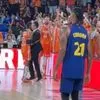 Ο Γιαν Μοντέρο αγκαλιάστηκε με τον Πέδρο Μαρτίνεθ και αποθεώθηκε από το κοινό στην τελευταία του παράσταση με τη Βαλένθια