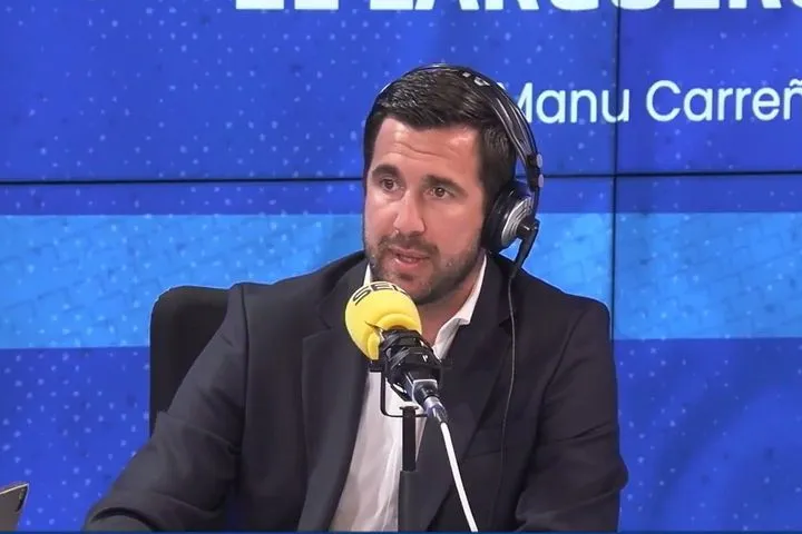 Ο Ενρίκε Ρικέλμε πέρασε στην αντεπίθεση: “Ο Φλορεντίνο Πέρεθ βοήθησε οικονομικά τη Μπαρτσελόνα με 400 εκατομμύρια ευρώ”