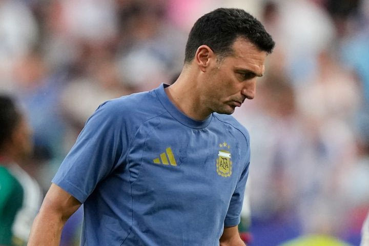 Μουντιάλ 2026: Η φοβερή αντίδραση του Σκαλόνι στο τρίτο γκολ του Μέσι που γράφτηκε ιστορία